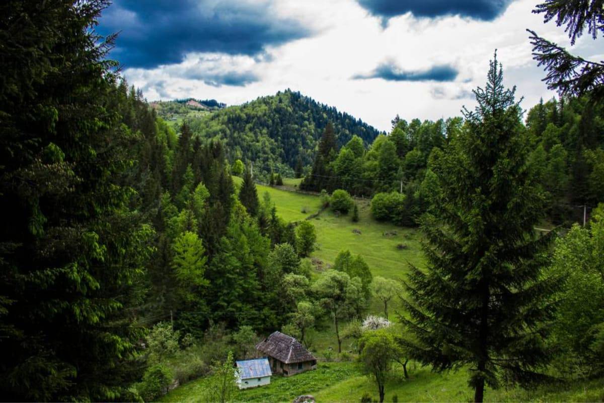 imagine din Muntii Retezat, Romania
