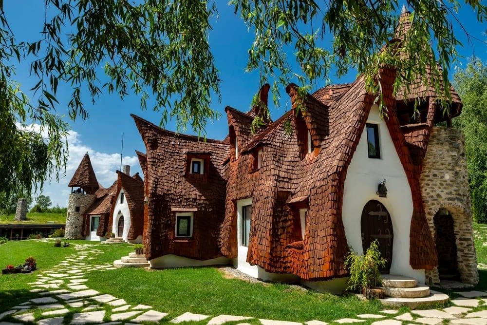 castelul de lut valea zanelor