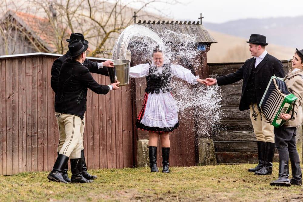 traditii de paste din transilvania