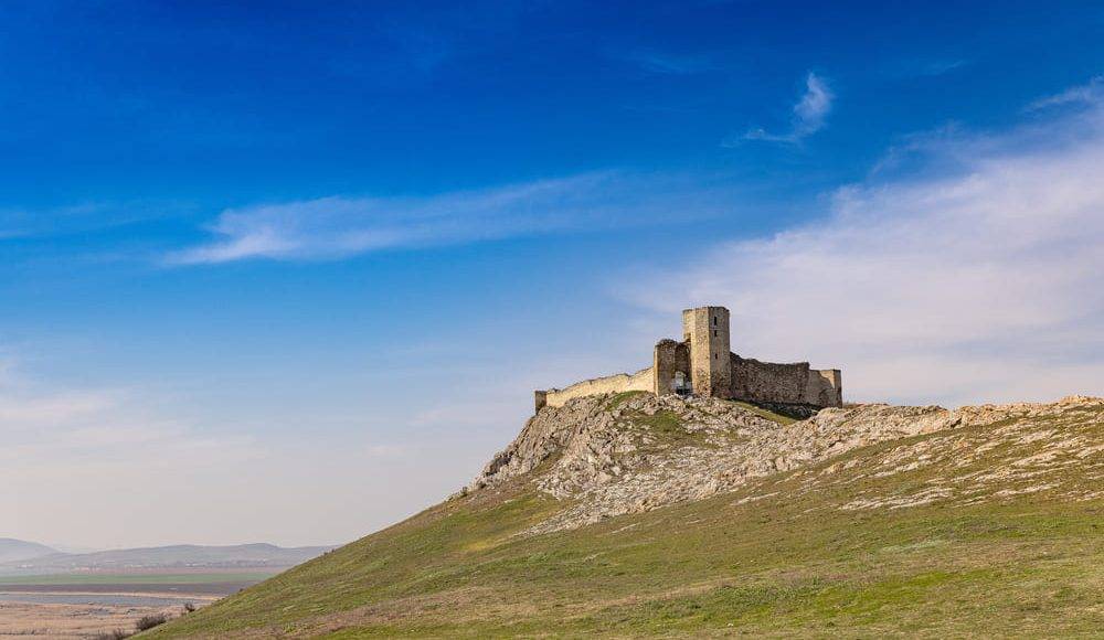 Cetatea Enisala – motivul pentru care merită sa ajungi măcar o dată în Dobrogea