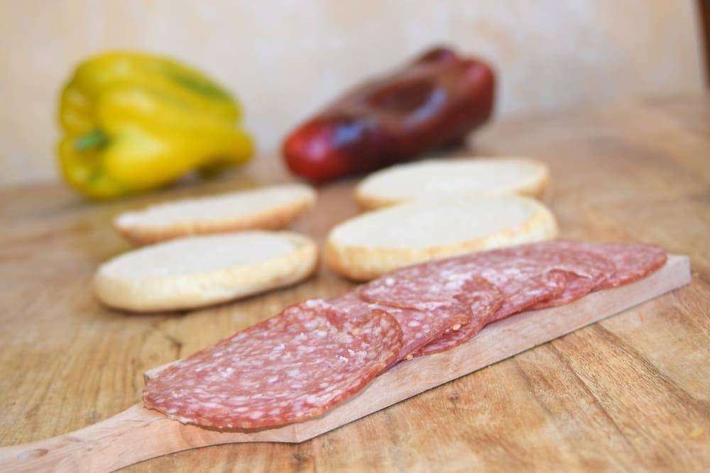 felii de salam de sibiu