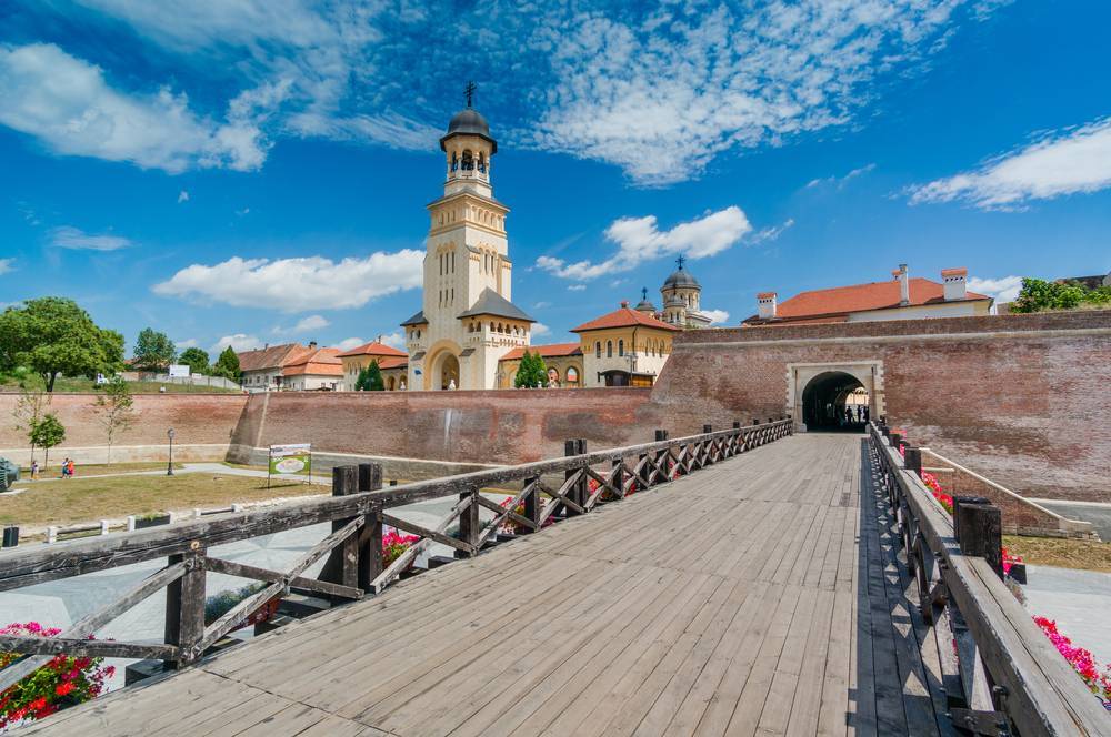 Cetatea-Alba-Carolina-din-Alba-Iulia