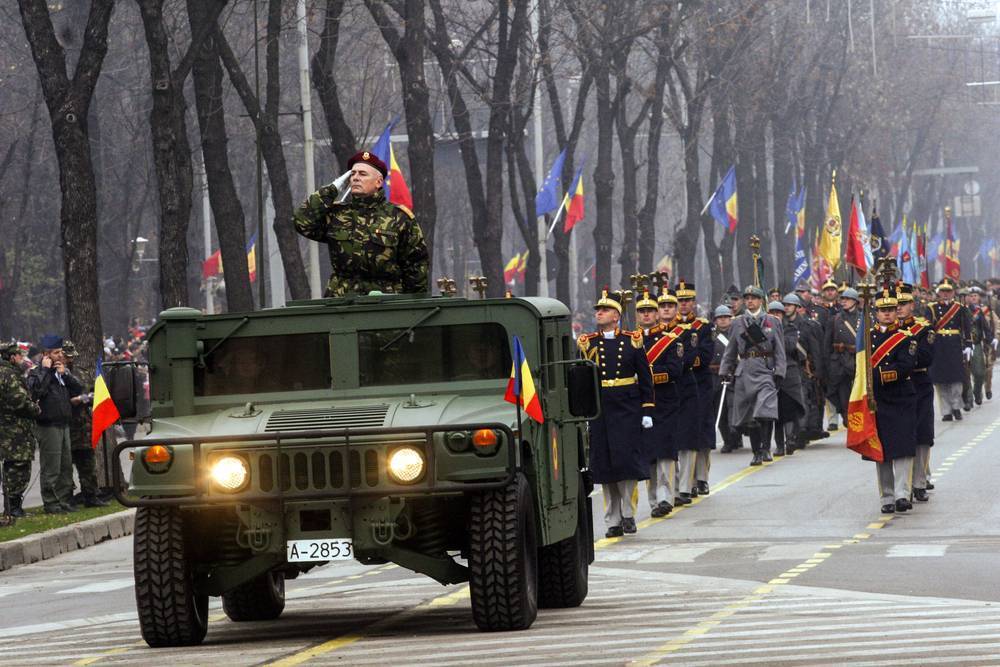 Parada-militara-de-1-Decembrie