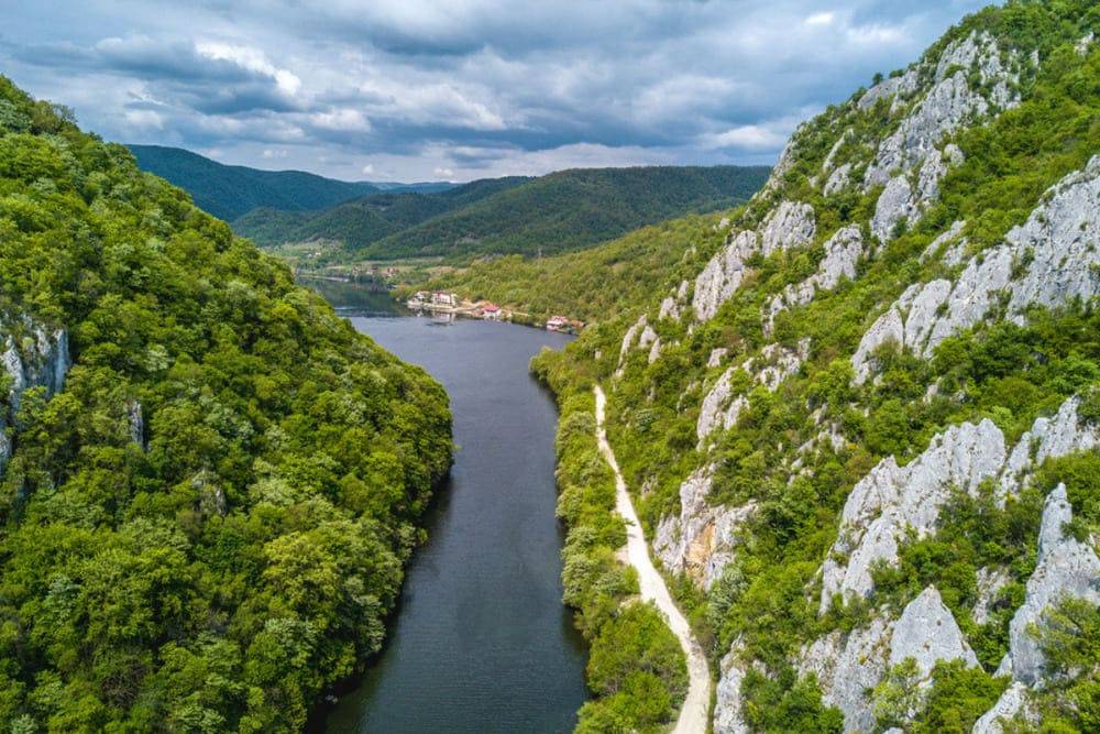 Dunarea la Portile de Fier, Romania-Serbia, Cazanele Dunarii