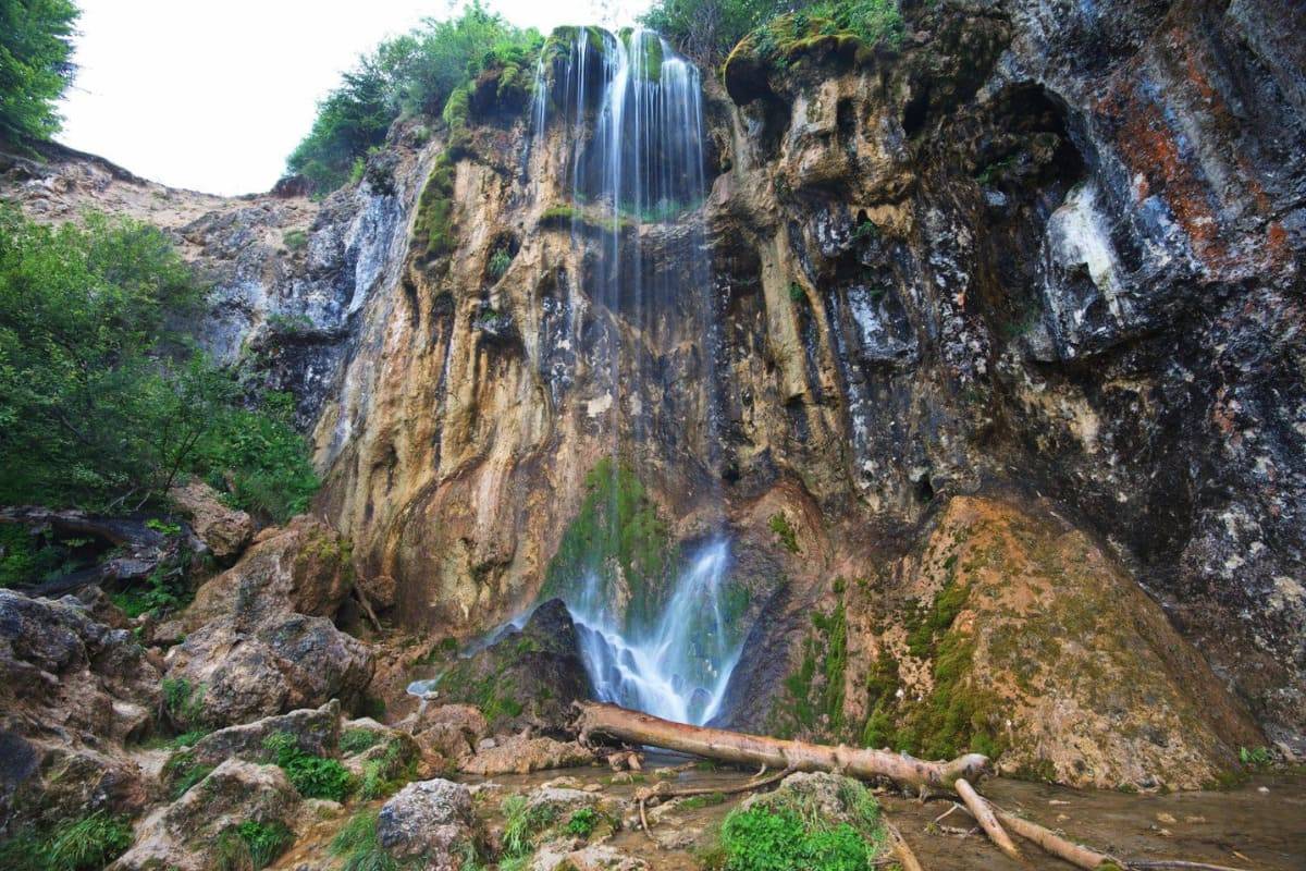 Cascada Pisoaia, Arieseni