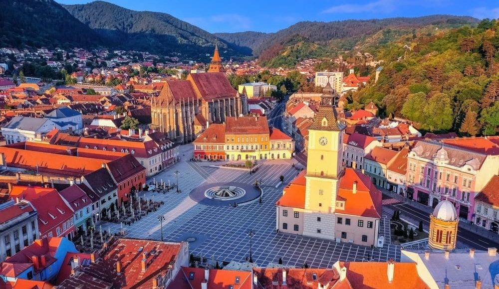 10 orașe din România pe care merită să le vizitezi