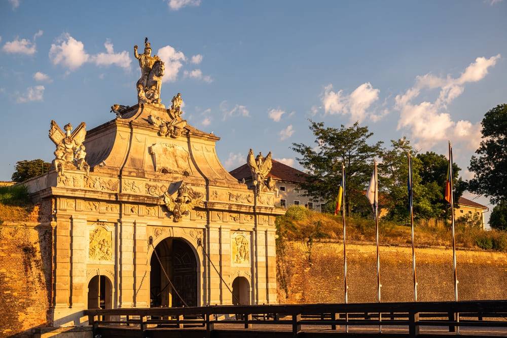 intrarea in cetatea alba carolina din alba iulia