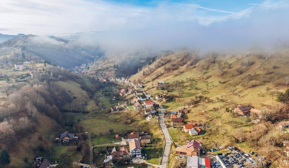 Amfiteatrul Transilvania: cum ajungi și ce traseu să urmezi