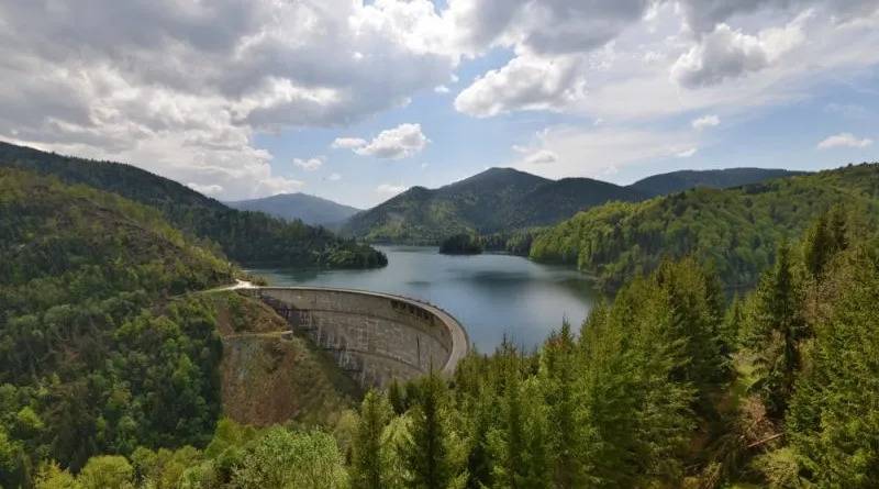 text barajul dragan floroiu