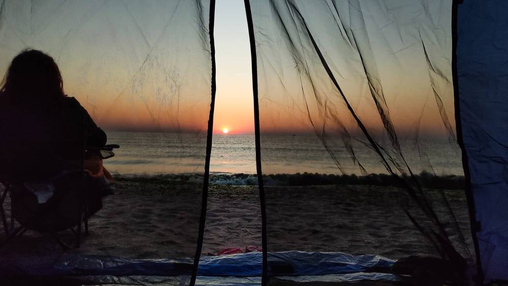 Camping pe plaja la Vama Veche
