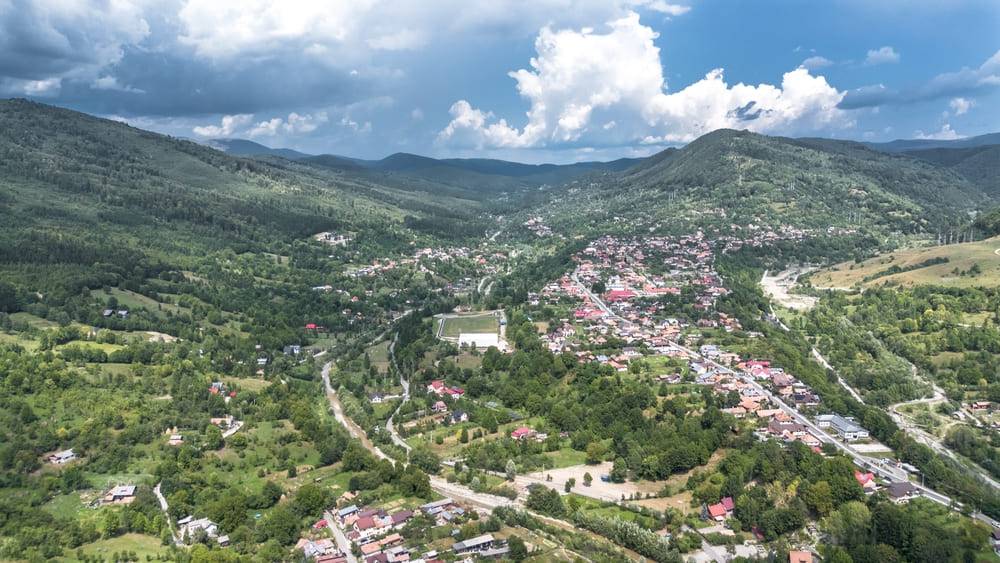Ce vizitezi în Valea Doftanei: 10 atracții și obiective turistice pentru un weekend reușit