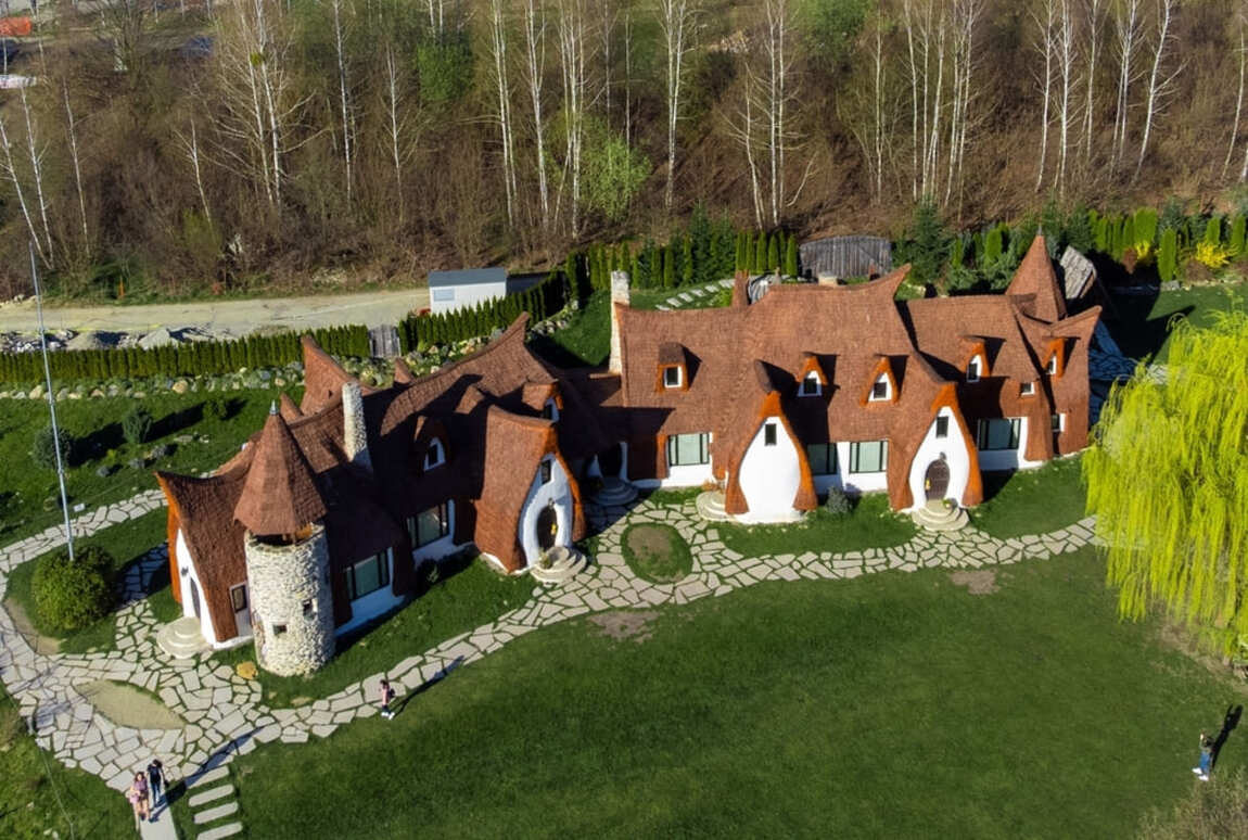 Castelul de Lut Valea Zânelor