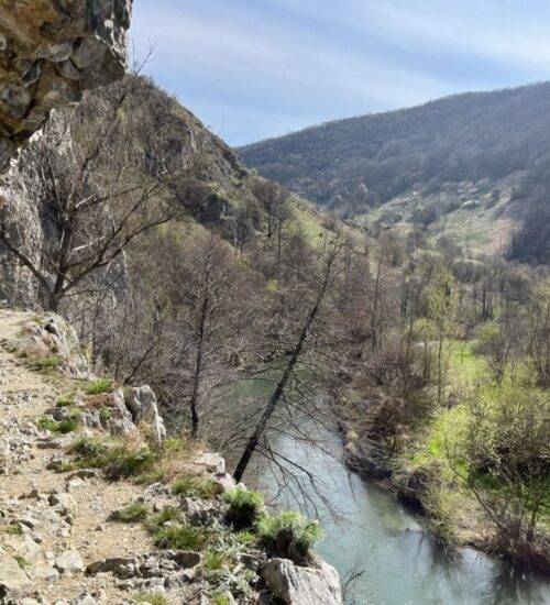peisaj din Cheile Nerei