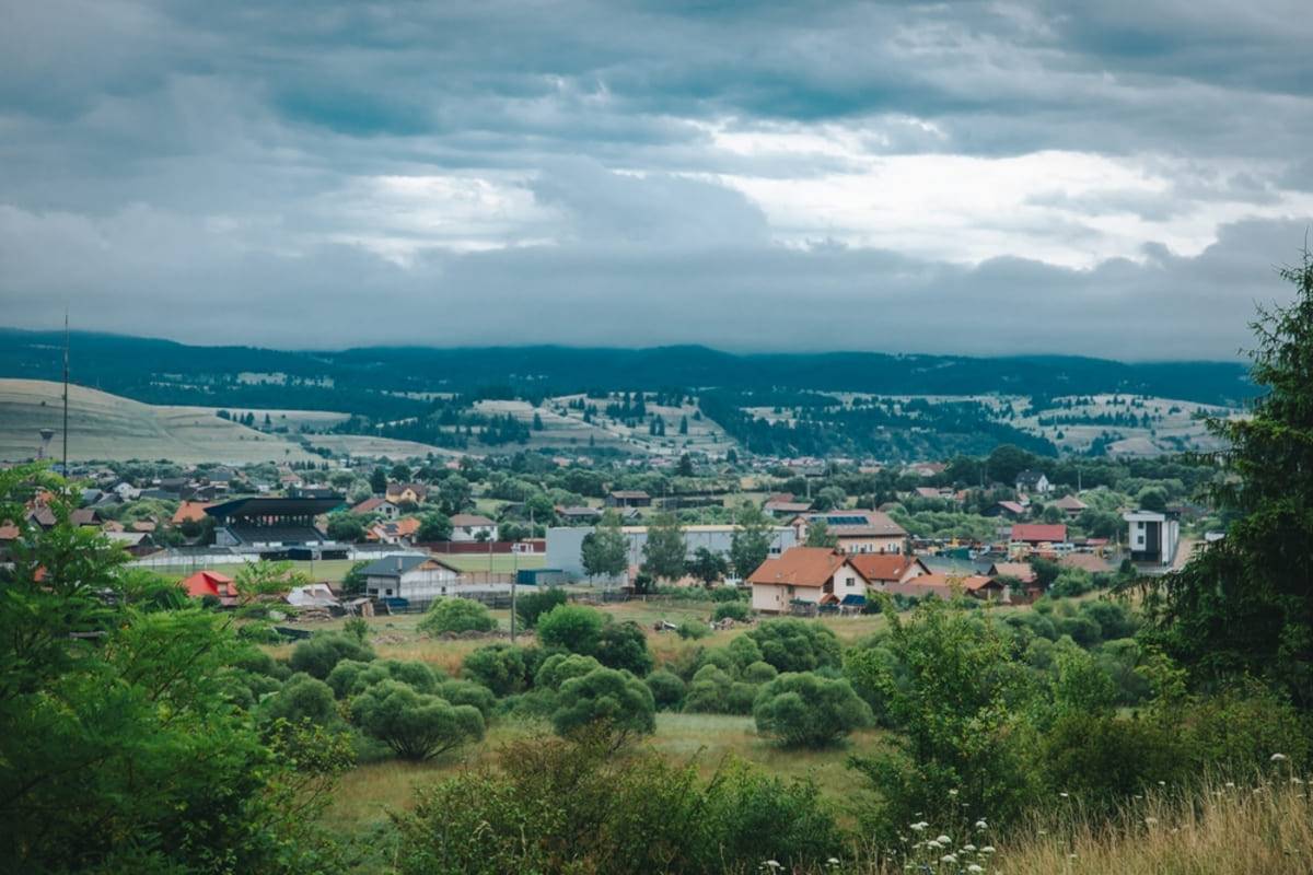 vedere panoramica orasul Toplita